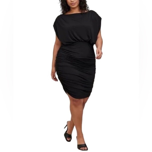 torrid Dresses & Skirts - Torrid Mini Studio Knit Ruched Dress Sz. 4X Black Short Sleeve Wedding Guest NWT